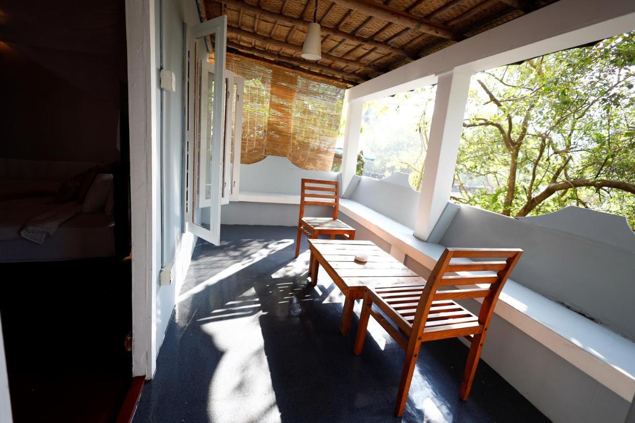 Temple Garden Seaside Cottages ปาโลเลม ภายนอก รูปภาพ